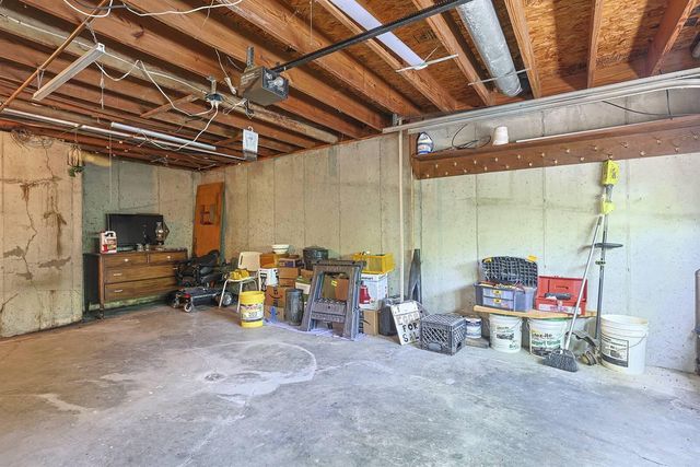 360 Day Hill Road, Foster, KY 41043