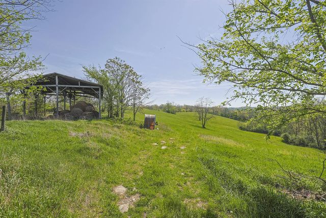 360 Day Hill Road, Foster, KY 41043