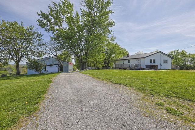 360 Day Hill Road, Foster, KY 41043