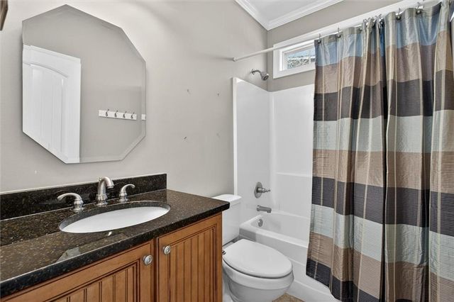 805 Lake Arrowhead Drive, Waleska, GA 30183