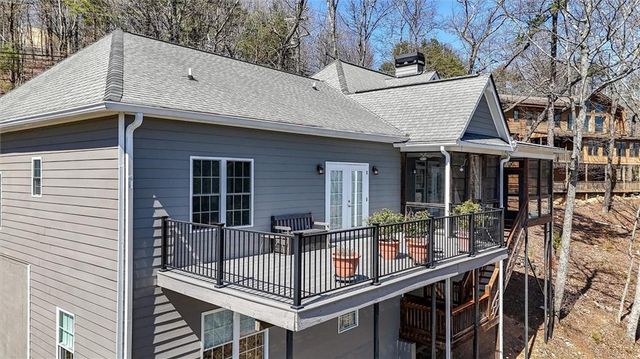 805 Lake Arrowhead Drive, Waleska, GA 30183