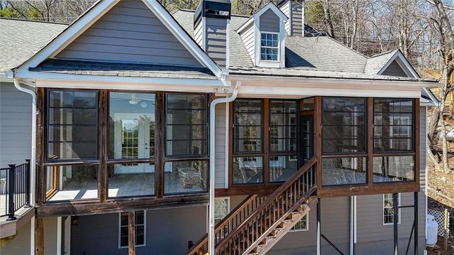 805 Lake Arrowhead Drive, Waleska, GA 30183