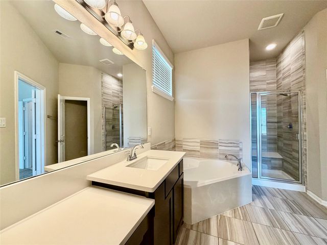 8758 Laurel Crest Drive, Missouri City, TX 77459