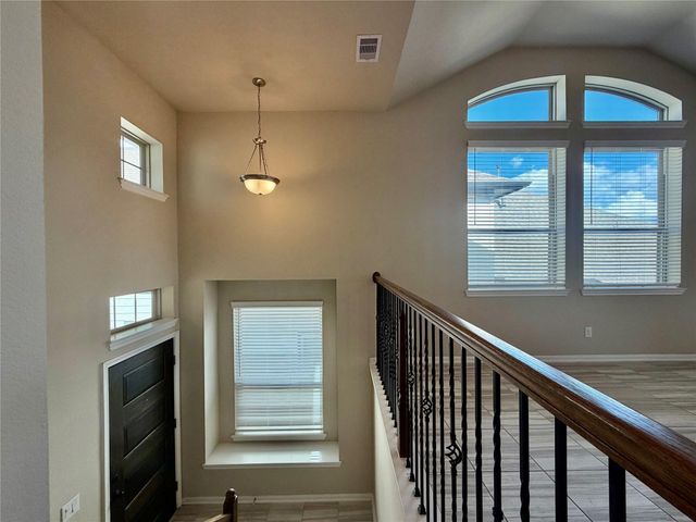 8758 Laurel Crest Drive, Missouri City, TX 77459