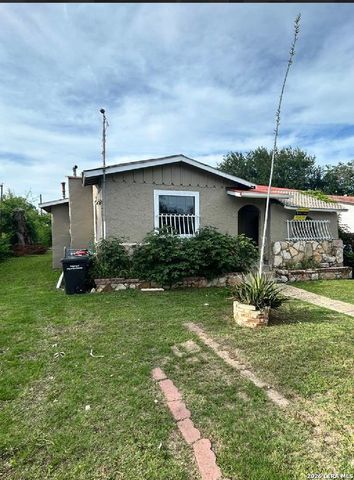 627 BEXAR DR, San Antonio, TX 78228