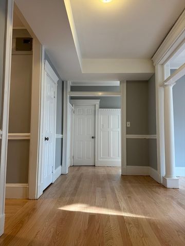 12 Kilsyth Road 3, Brookline, MA 02445