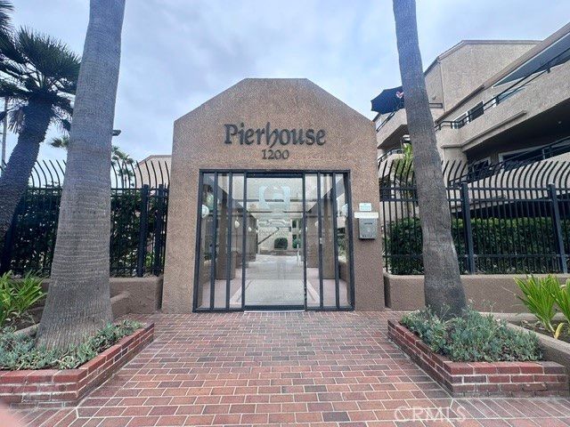 1200 Pacific Coast, Huntington Beach, CA 92648