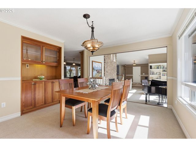 19363 Se DEBORA Dr, Damascus, OR 97089