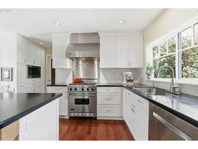 19363 Se DEBORA Dr, Damascus, OR 97089