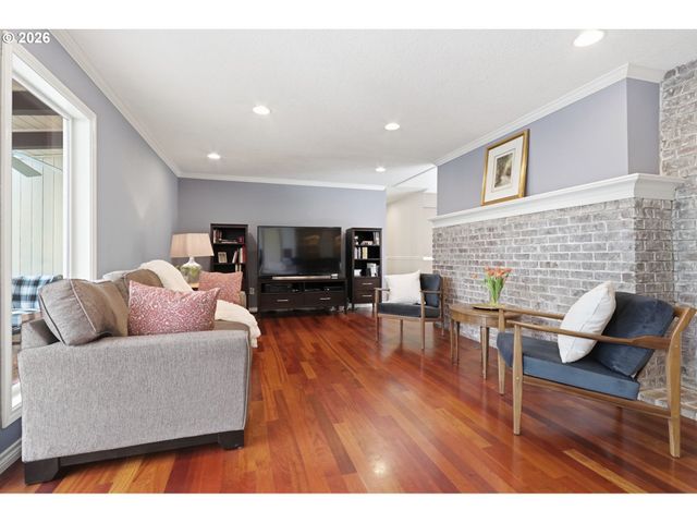 19363 Se DEBORA Dr, Damascus, OR 97089