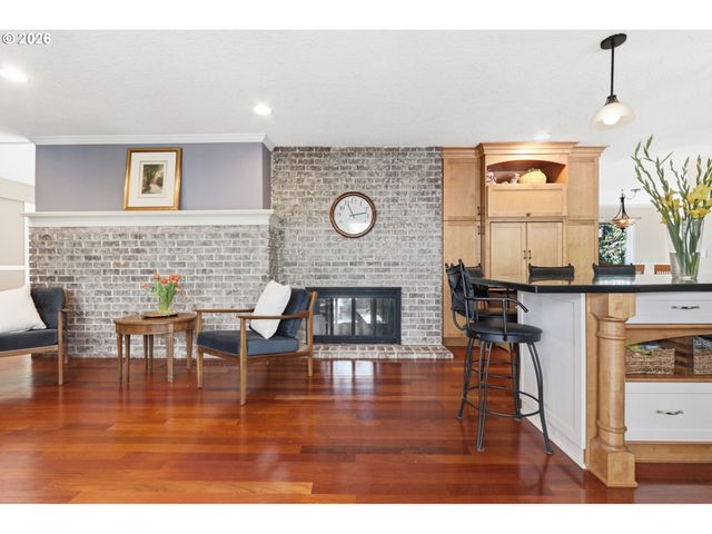 19363 Se DEBORA Dr, Damascus, OR 97089