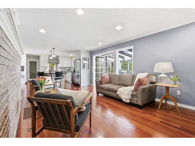 19363 Se DEBORA Dr, Damascus, OR 97089