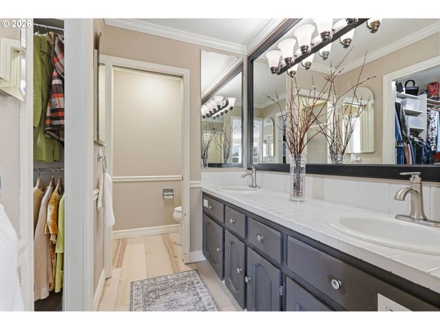 19363 Se DEBORA Dr, Damascus, OR 97089