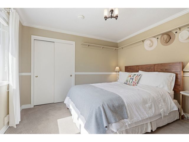 19363 Se DEBORA Dr, Damascus, OR 97089