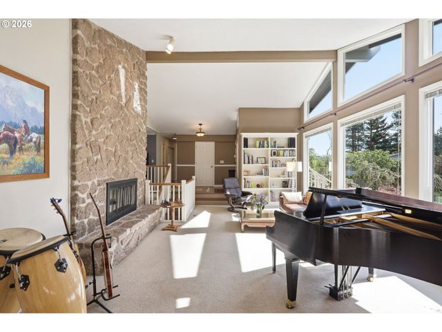 19363 Se DEBORA Dr, Damascus, OR 97089