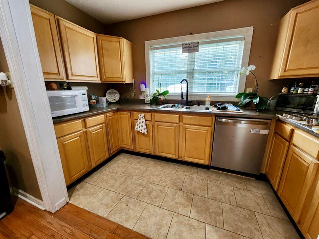 60 Mountain View Lane, Ringgold, GA 30736