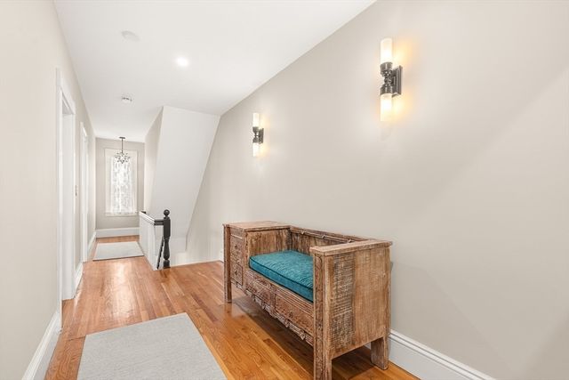 31 Mystic Ave 31, Winchester, MA 01890