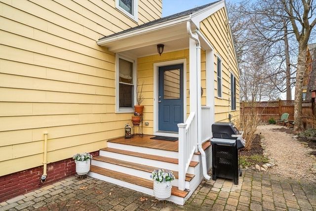 31 Mystic Ave 31, Winchester, MA 01890