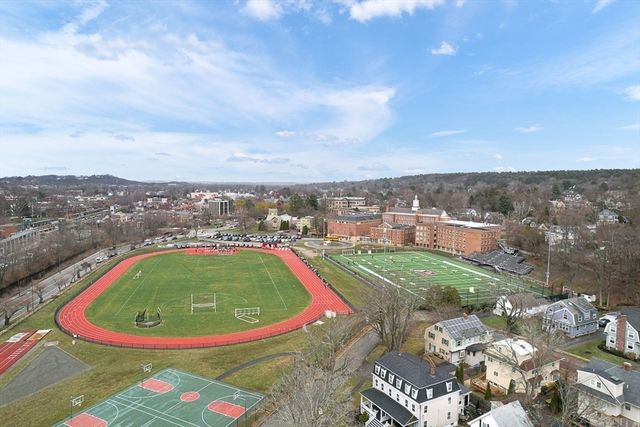 31 Mystic Ave 31, Winchester, MA 01890