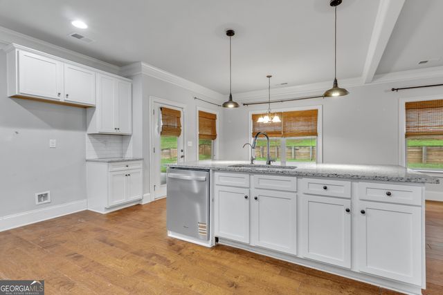 308 Cinnamon Bark Pass, Locust Grove, GA 30248