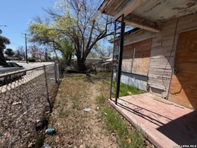 813 S San Augustine Ave, San Antonio, TX 78237