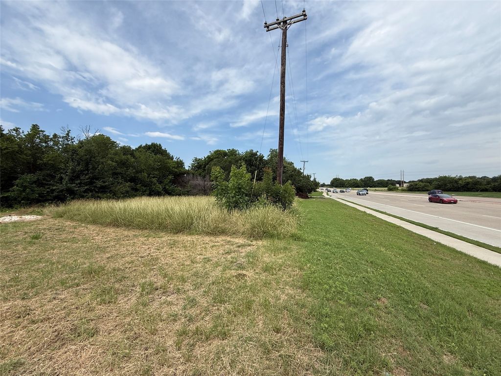 4724 E University Drive, Denton, TX 76208