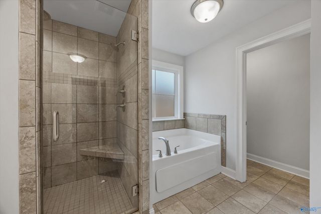 225 Dustin Lane NW, Madison, AL 35757