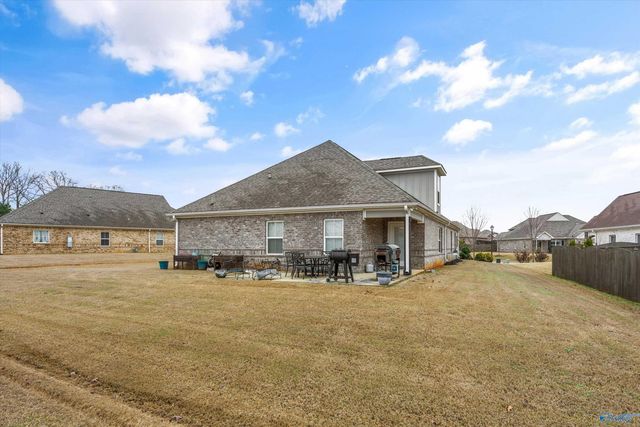 225 Dustin Lane NW, Madison, AL 35757