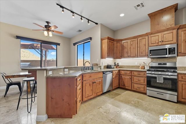 5935 Buena Suerte Road, Yucca Valley, CA 92284