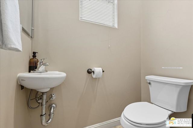 5935 Buena Suerte Road, Yucca Valley, CA 92284