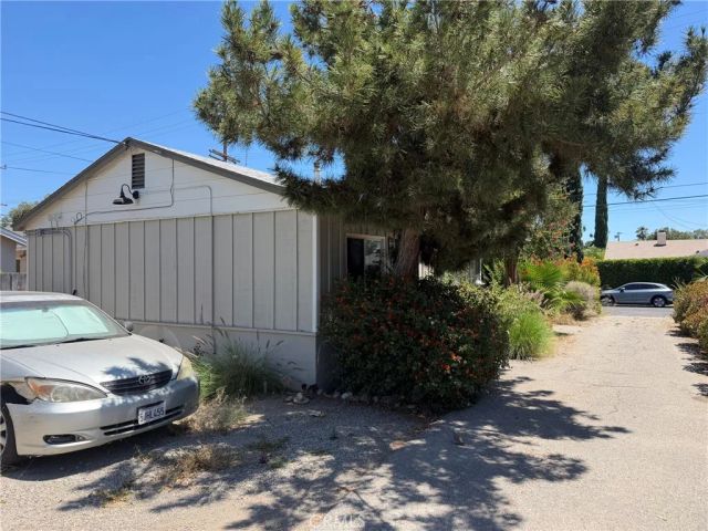 17615 Kingsbury, Granada Hills, CA 91344