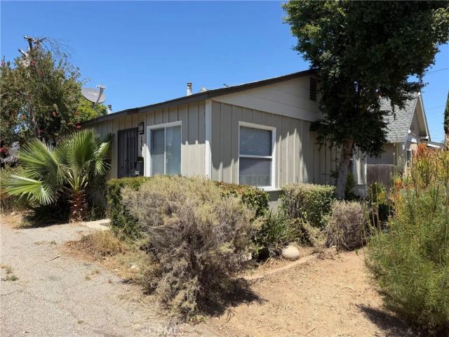 17615 Kingsbury, Granada Hills, CA 91344