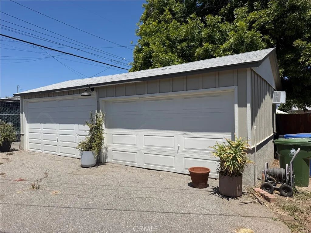 17615 Kingsbury, Granada Hills, CA 91344