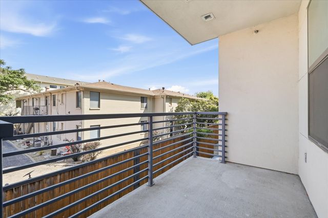 4107 Bowser Avenue 110, Dallas, TX 75219