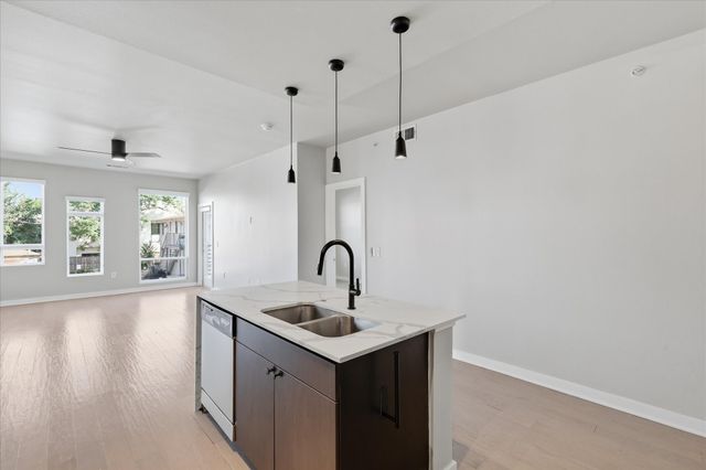 4107 Bowser Avenue 110, Dallas, TX 75219