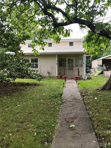 24901 S 611 Road, Grove, OK 74344