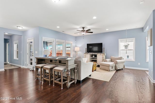 4837 Waves Pointe Point, Wilmington, NC 28412