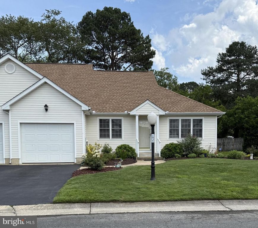 1038 E SCHUMAKER MANOR DR, Salisbury, MD 21804