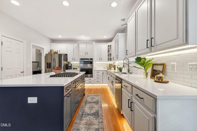 610 Toledo Court, Rolesville, NC 27571