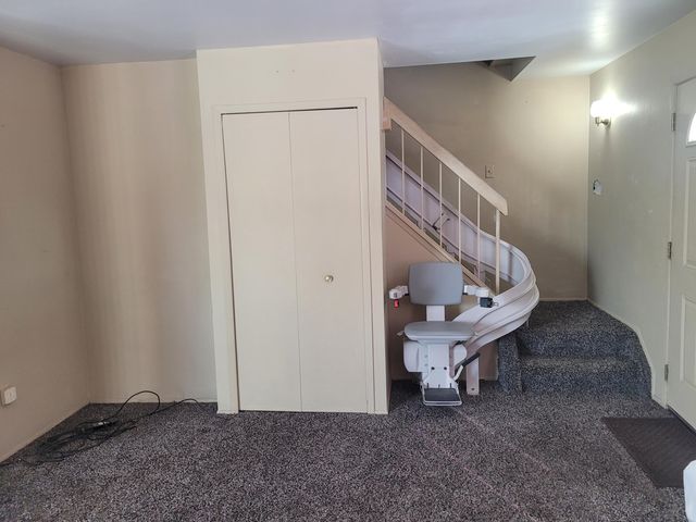 41276 N Woodbury Green Drive, Van Buren Twp, MI 48111