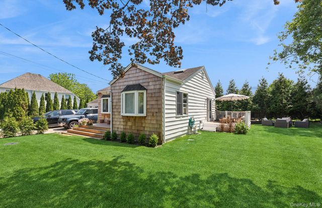 15 Indian Hill Road, East Hampton, NY 11937