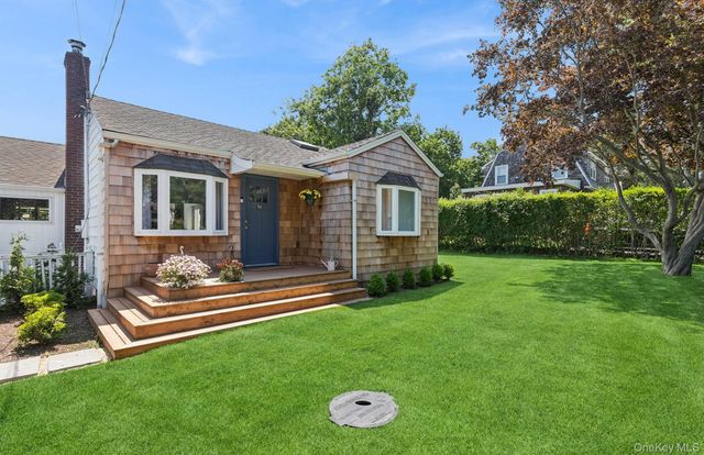 15 Indian Hill Road, East Hampton, NY 11937