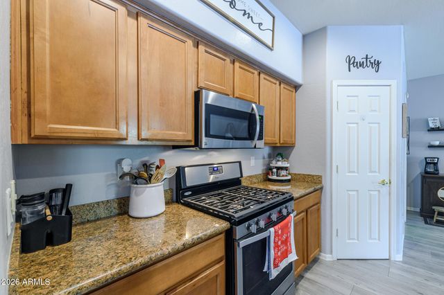 4521 W MOSS SPRINGS Road, Anthem, AZ 85086