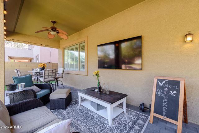 4521 W MOSS SPRINGS Road, Anthem, AZ 85086