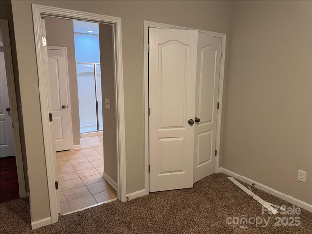 7108 Kinley Commons Lane, Charlotte, NC 28278