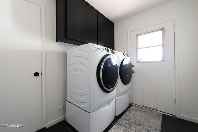 5728 E SHARON Drive, Scottsdale, AZ 85254