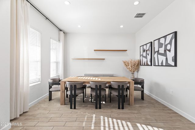 21324 N 60TH Place, Phoenix, AZ 85054