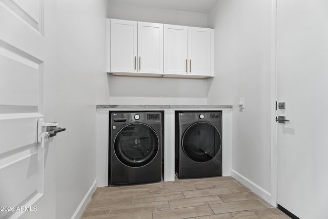 21324 N 60TH Place, Phoenix, AZ 85054