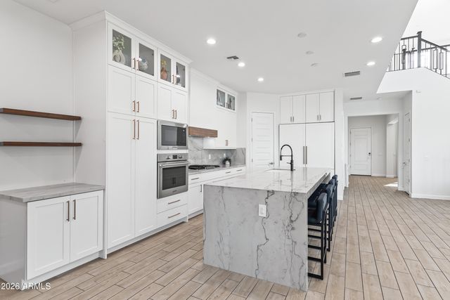 21324 N 60TH Place, Phoenix, AZ 85054