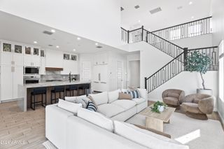 21324 N 60TH Place, Phoenix, AZ 85054